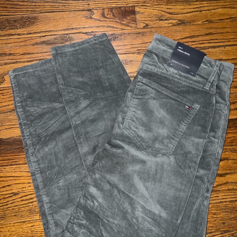 New Tommy Hilfiger Gray Corduroy pants Tribeca Skinny Fit